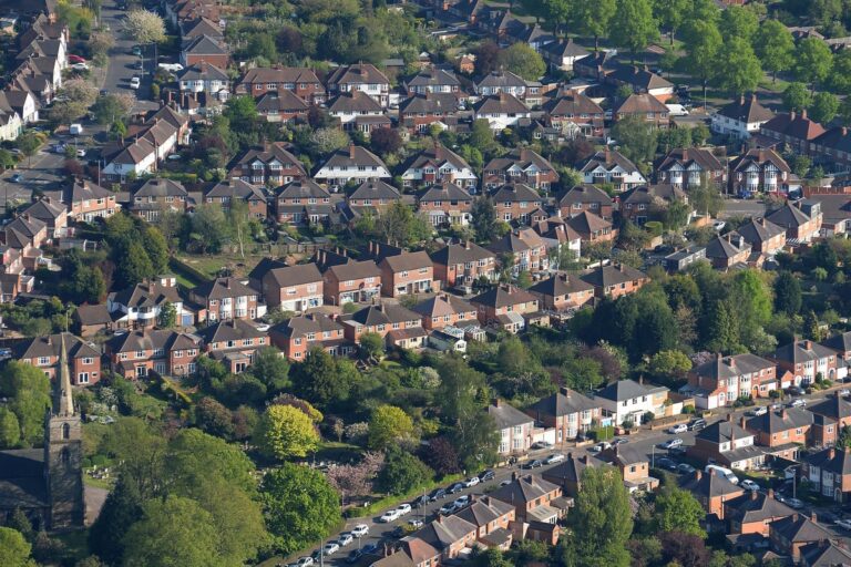 UK Home Prices Surge £3,000 in April